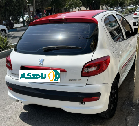 پژو 207